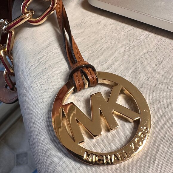 Michael Kors Hand Bag - Picture 6 of 7